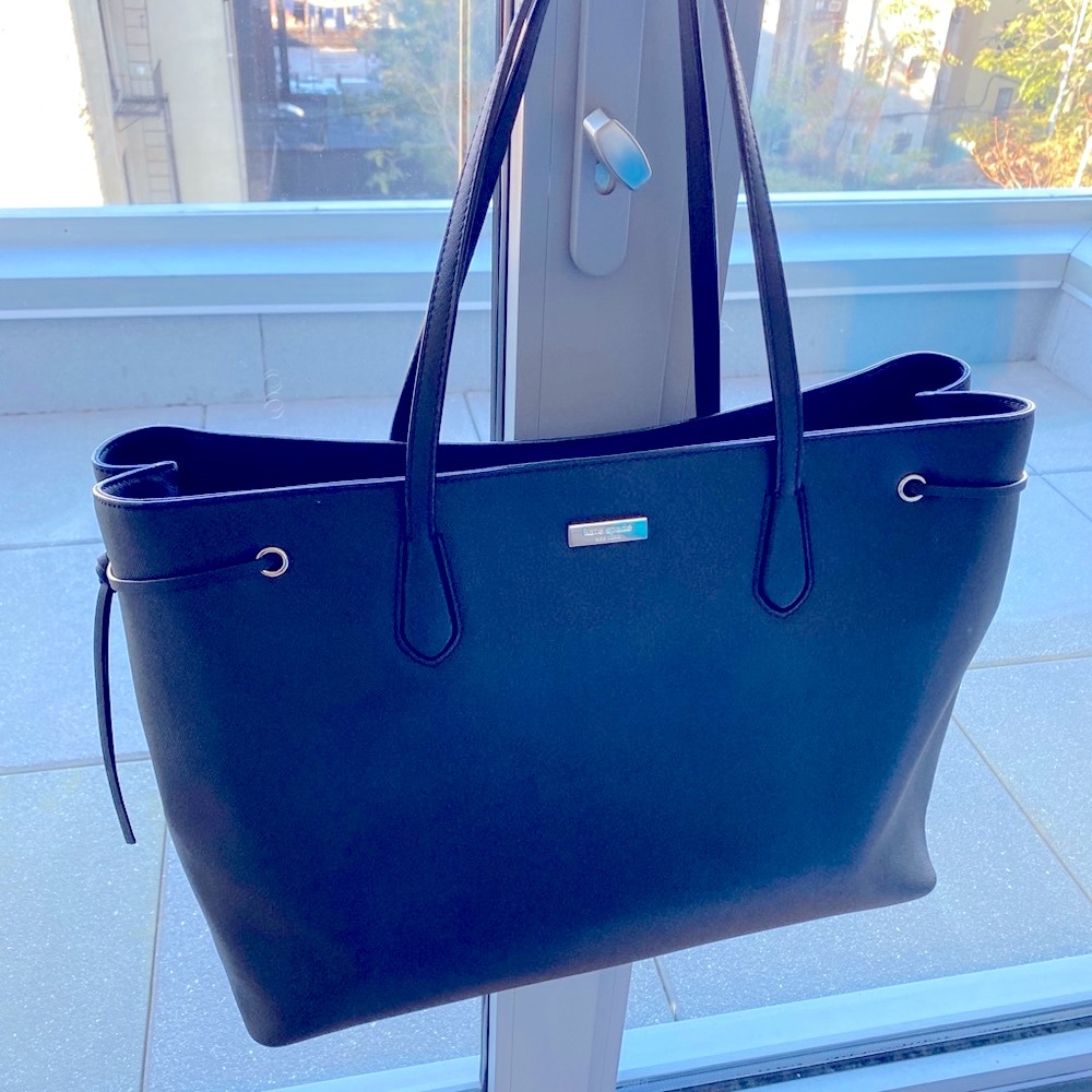 Kate Spade Laurel Way Ari Tote bag